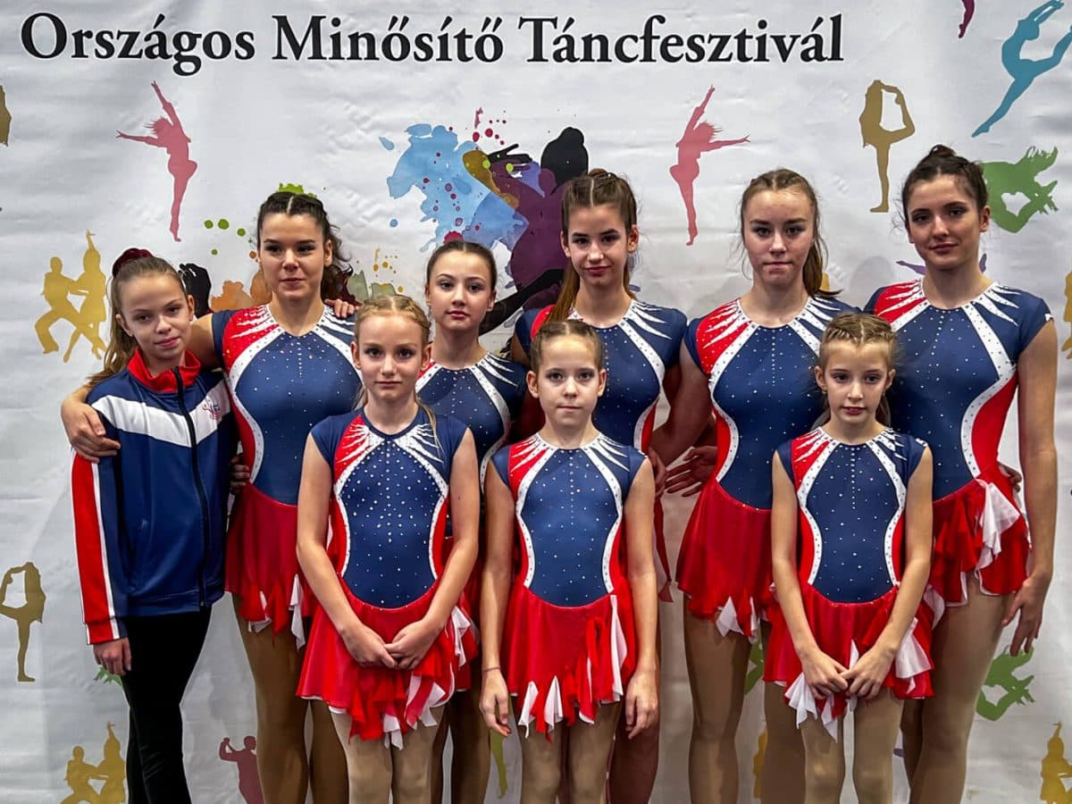 Arany minősítések egyéniben és csapatban is