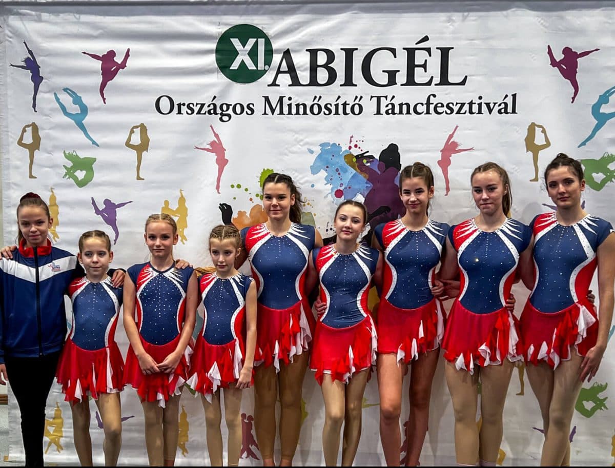 Arany minősítések egyéniben és csapatban is