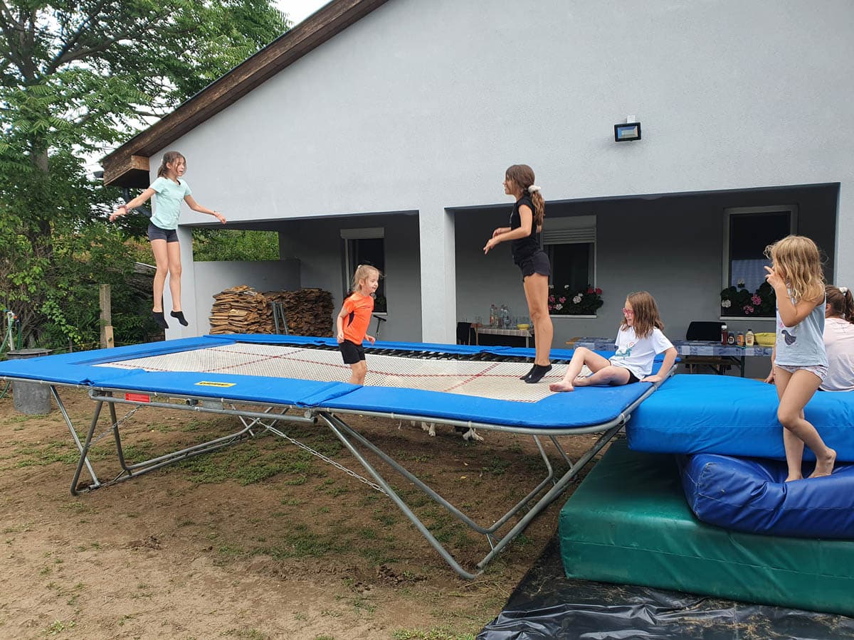 Gumiasztal tábor