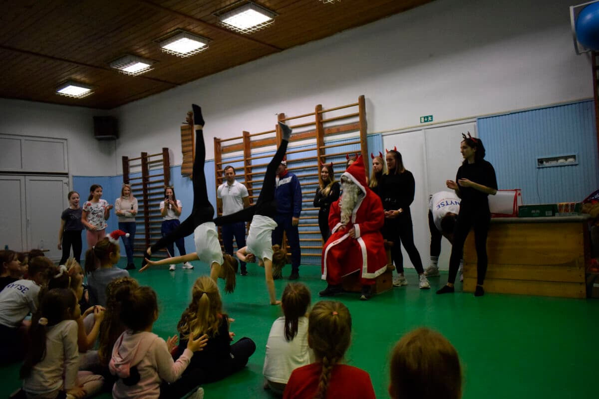 NYTSE Mikulás 2021