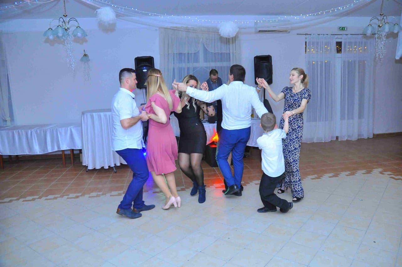 18
